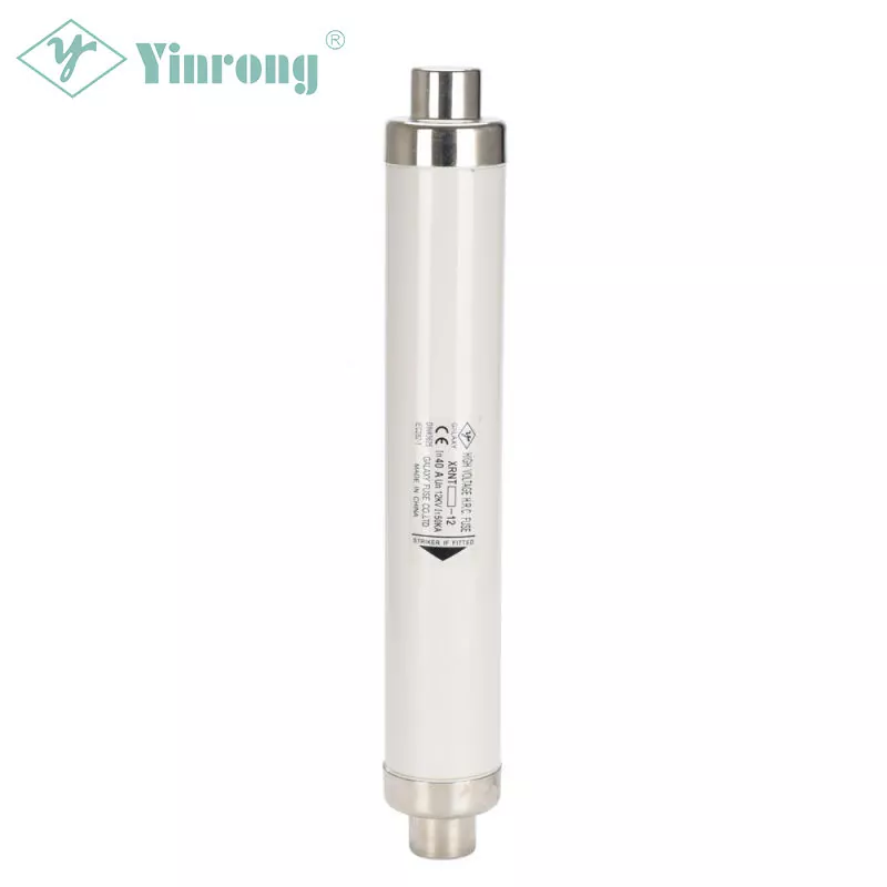 Nola hobetu dezake 192 × 51 mm XRNT tentsio handiko korrontea mugatzeko fusibleak babes elektrikoaren errendimendua
